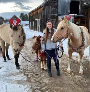 Meet your Posher, Kayla